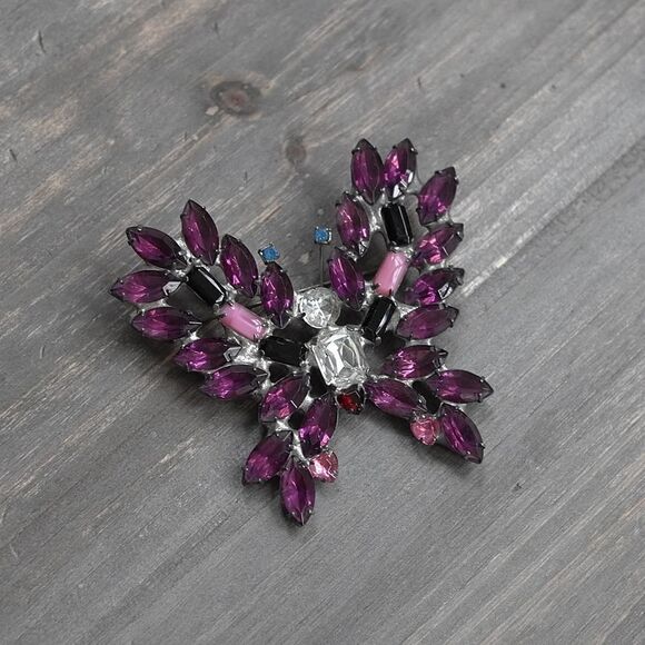 Vintage KJL Kenneth Jay Lane Butterfly Brooch Extra Large Purple Pink Crystals - Picture 1 of 7